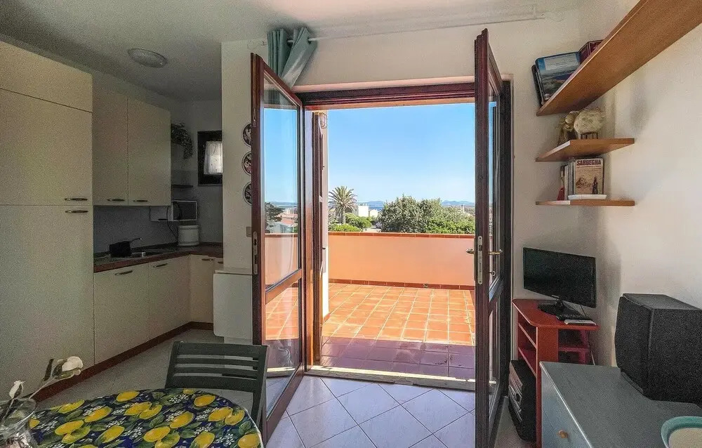 Beautiful Apartment in Stintino With 2 Bedrooms