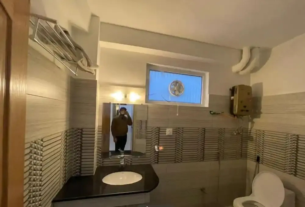 Cloud Way Hotel