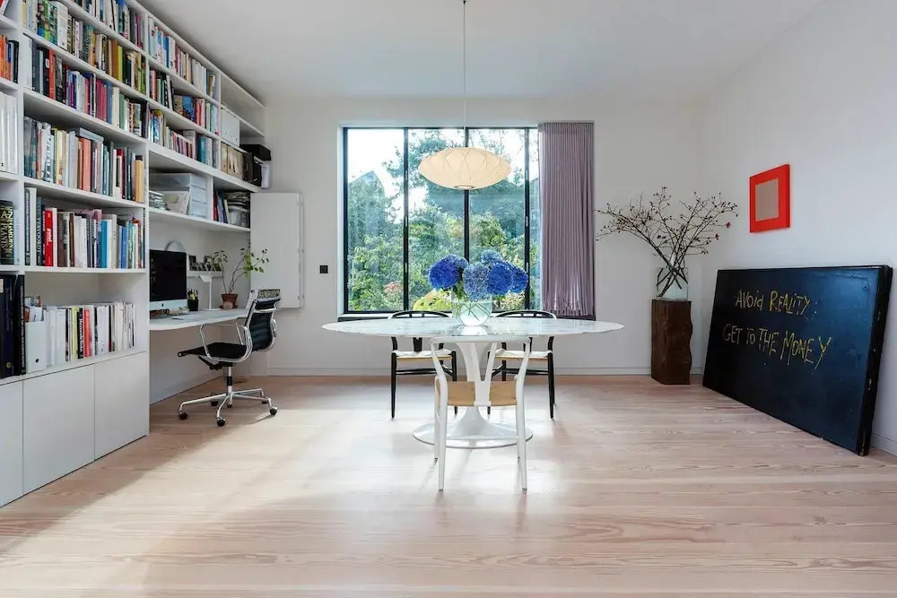 Veeve - Canonbury Charm