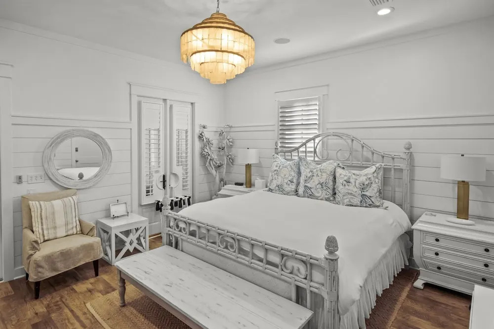 Buckeye On The Beach Gulf Front Seaside, Fl Right Next To Town Center, Sleeps 10! 4 Bedroom Home by RedAwning