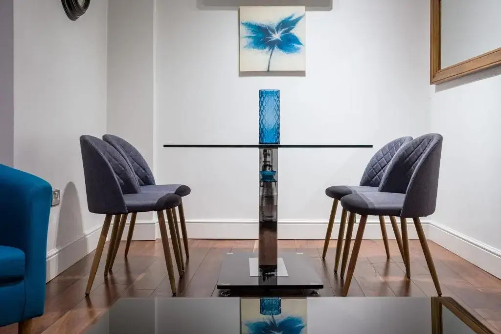 Apartment 4, 48 Bishopsgate by City Living London