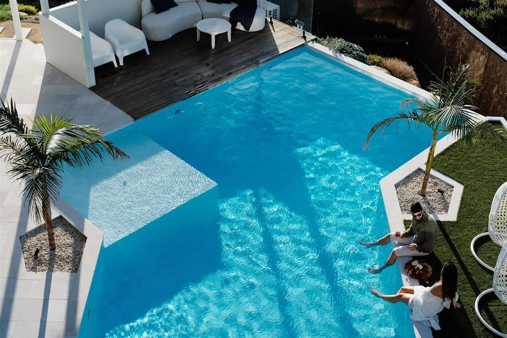Bayview Luxe Entertainer Pool World Class View