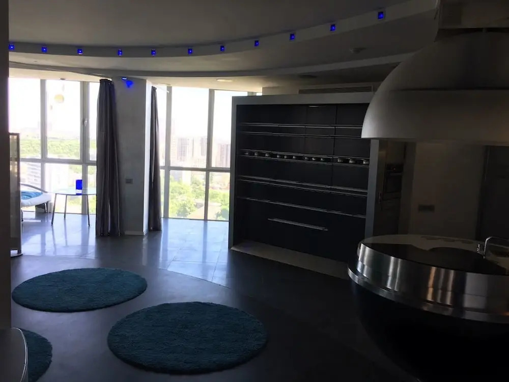 Dynasty Apartment 32 Floor