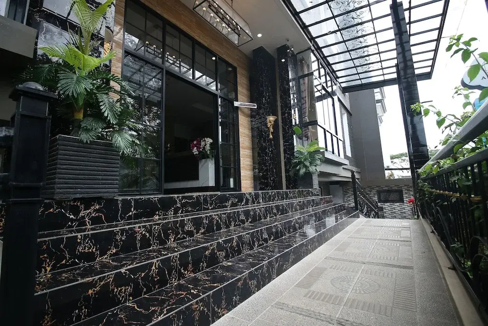 Arotel BSD