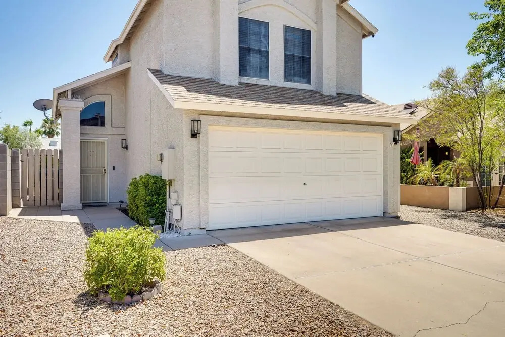 North Phoenix Home! Great Location + Private Patio