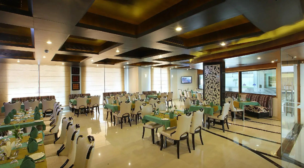 Hotel Port Palace Kovalam
