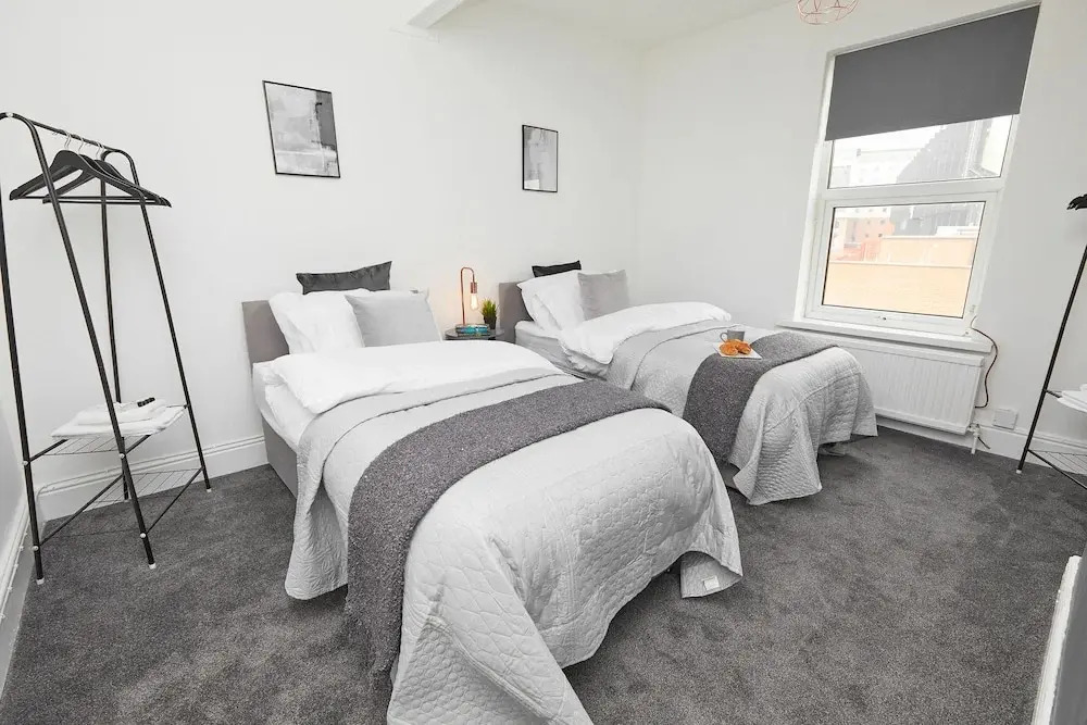 Your Sheffield Stays - Spacious 5 Bedroom House