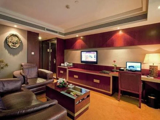 Tieliu Business Hotel