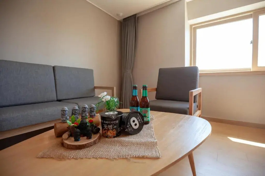 Heyy Seogwipo Hotel