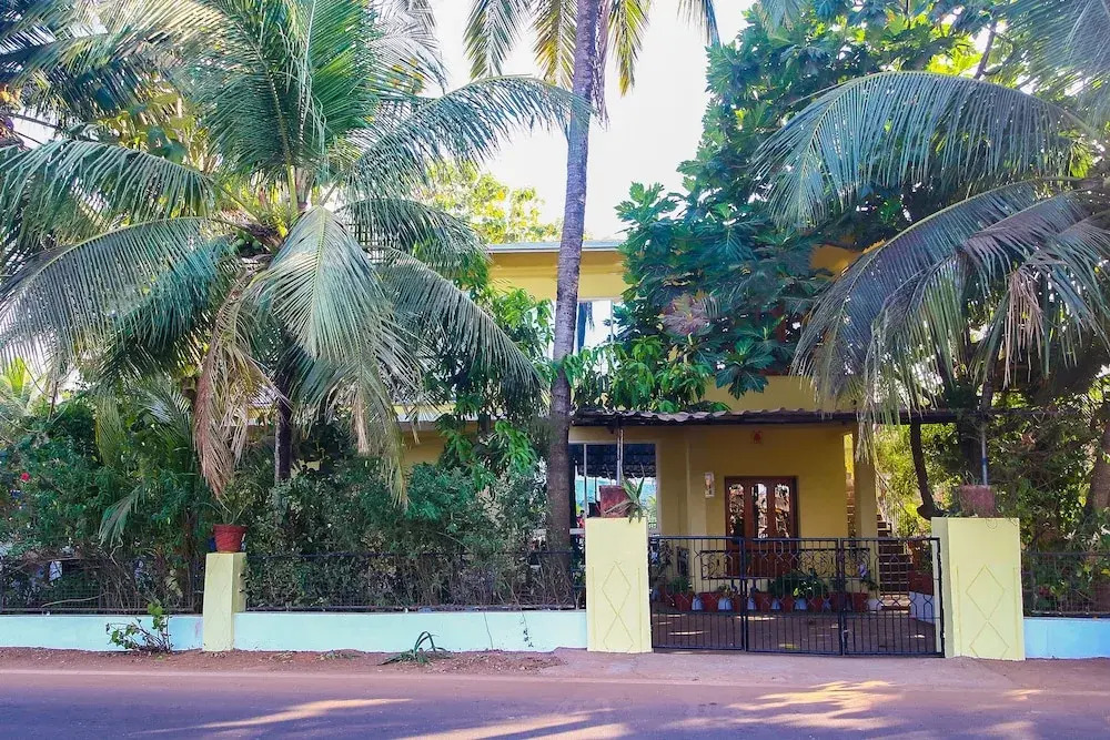 OYO 24892 Home Spacious 3BHK Anjuna