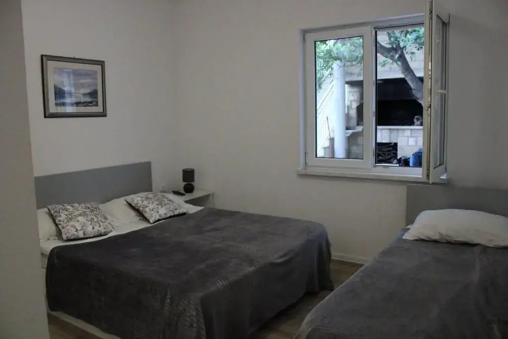 Superior 4 rooms 4 bathrooms apt