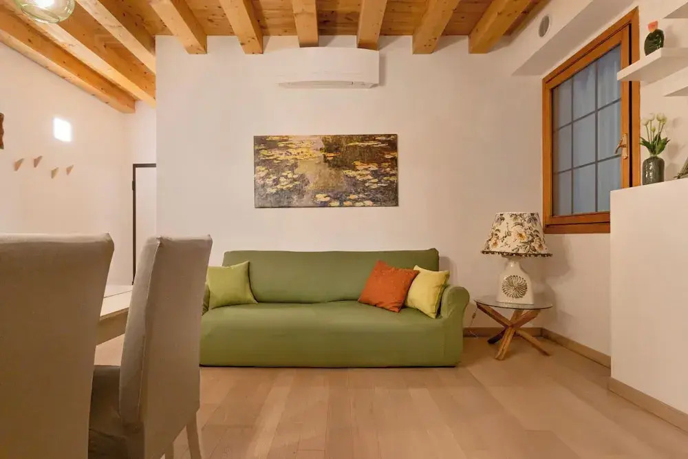 Victoria Home