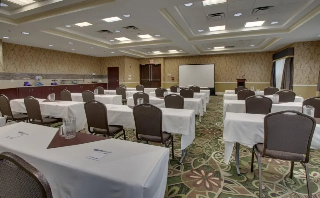 Holiday Inn Resort Orlando - Lake Buena Vista by IHG