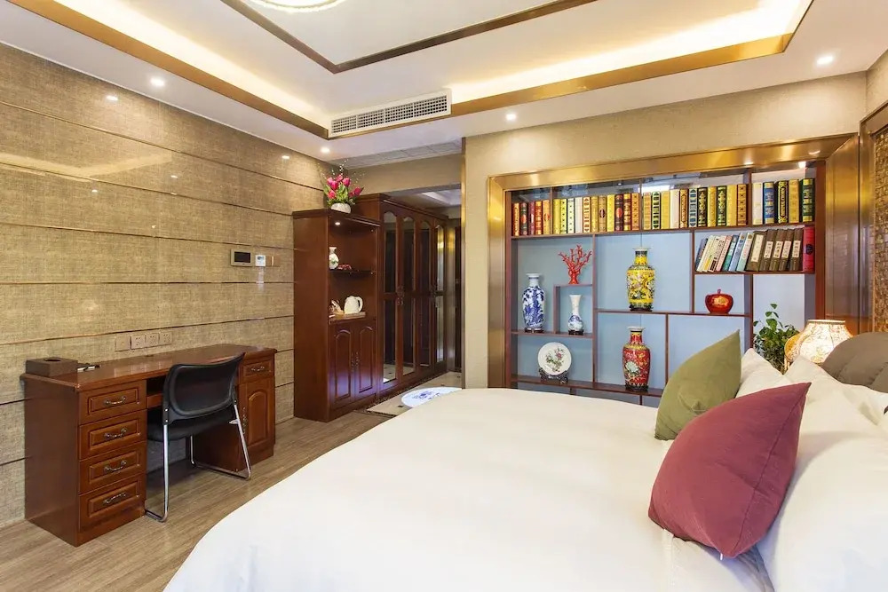 Hongyadong Full River View Apartment