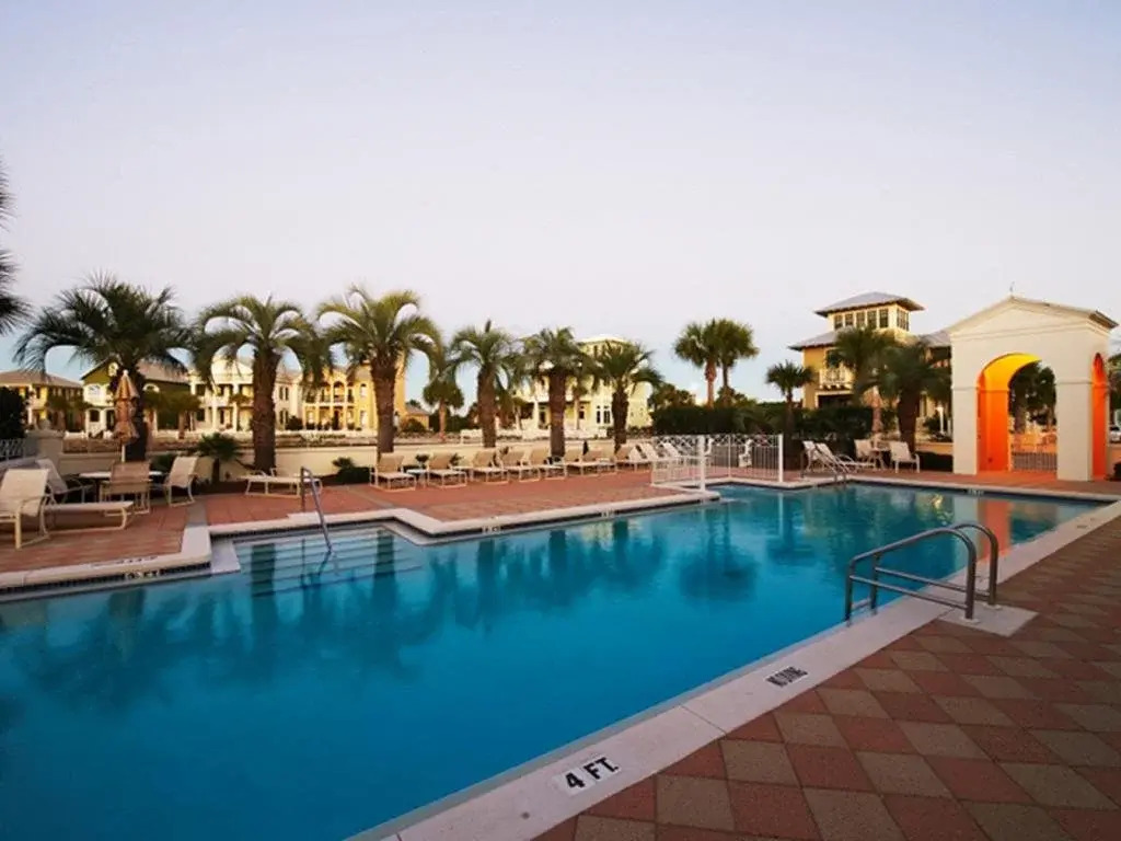 Carillon Beach Resort Inn