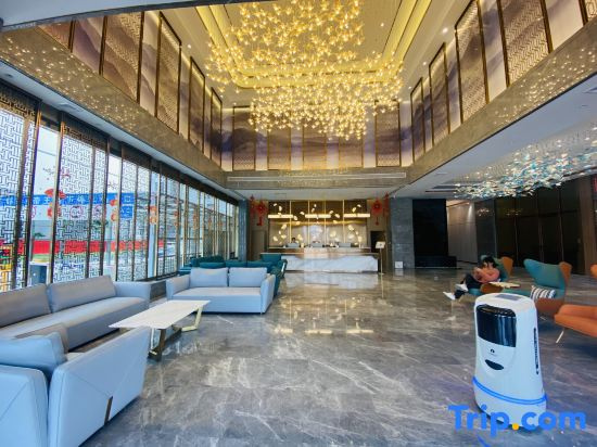 Huanjiang Yulanting International Hotel