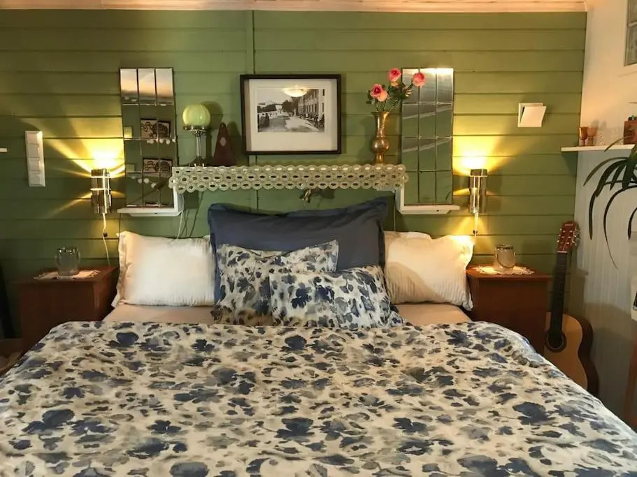 Charming studio with private patio