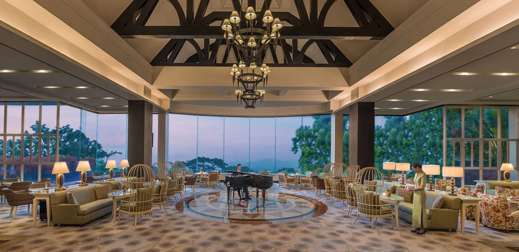 Taal Vista Hotel