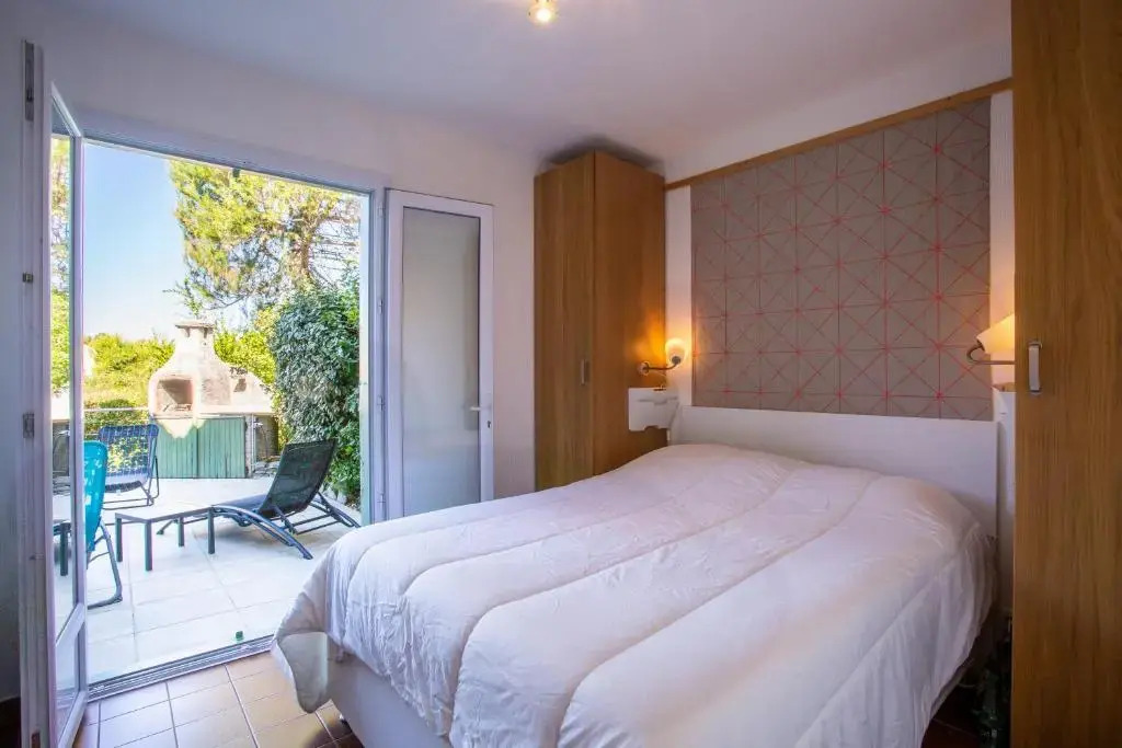 T3 Rez de Jardin,Piscine Privée