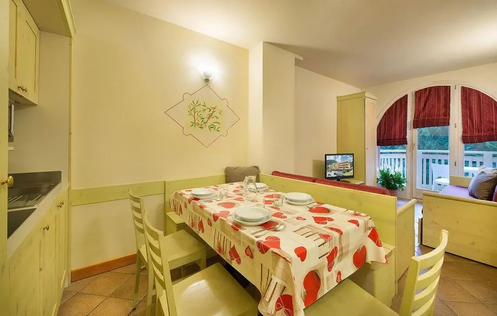 Beautiful Apartment in Ponte di Legno With 3 Bedrooms and Wifi