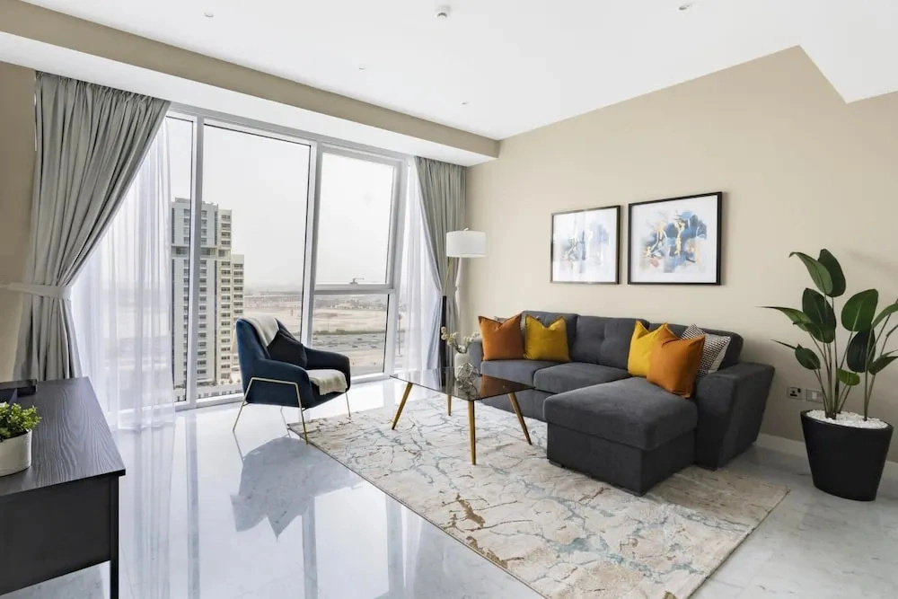 Silkhaus Modern Pad With Canal View Business Bay