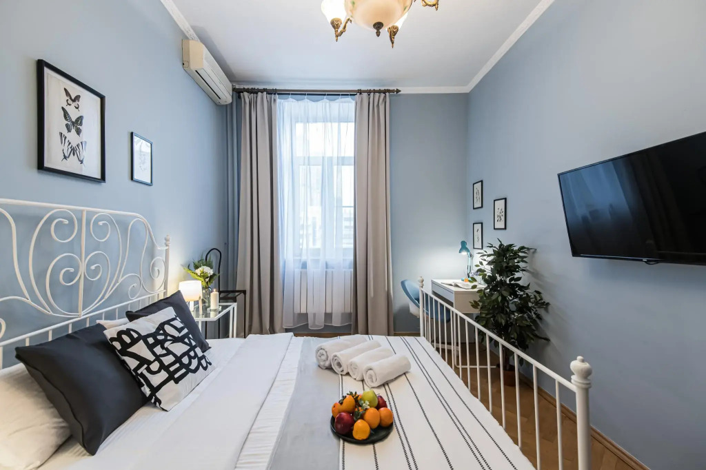 GMApartments (ДжиЭмАпартментс) на улице Арбат 51 строение 1