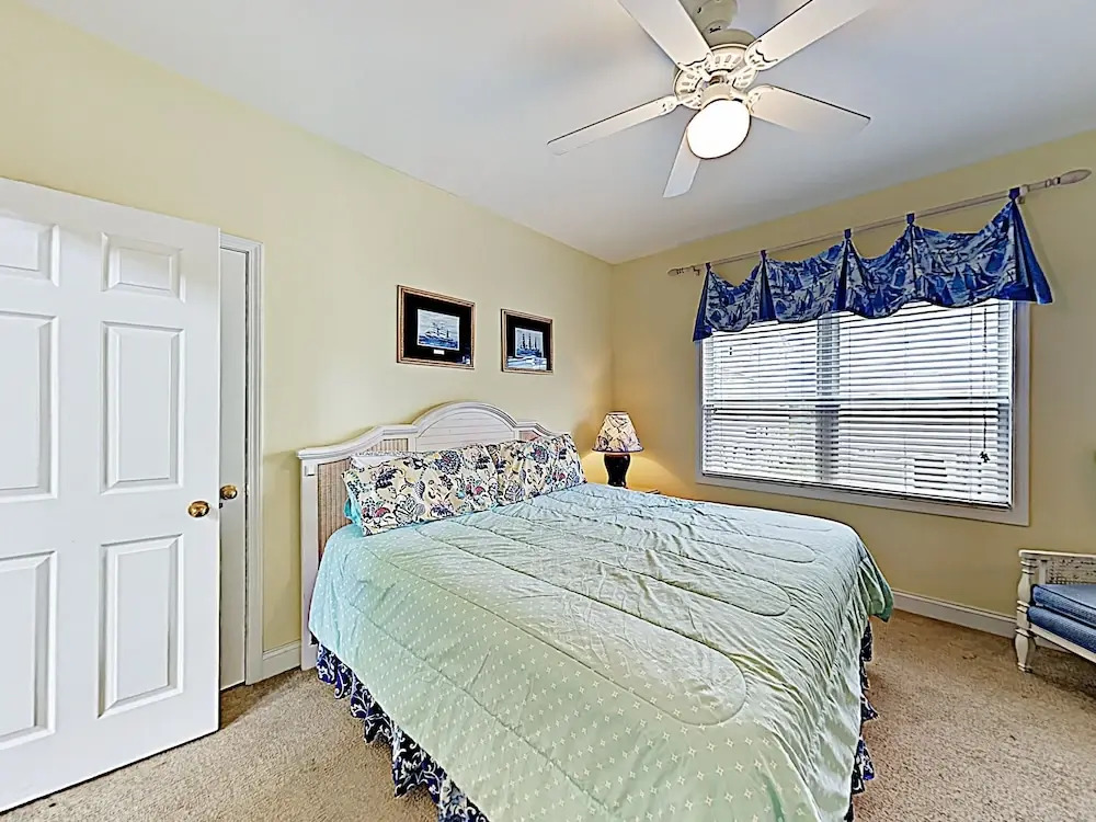 New Listing! Roomy In Private Beach Community 7 Bedroom Home