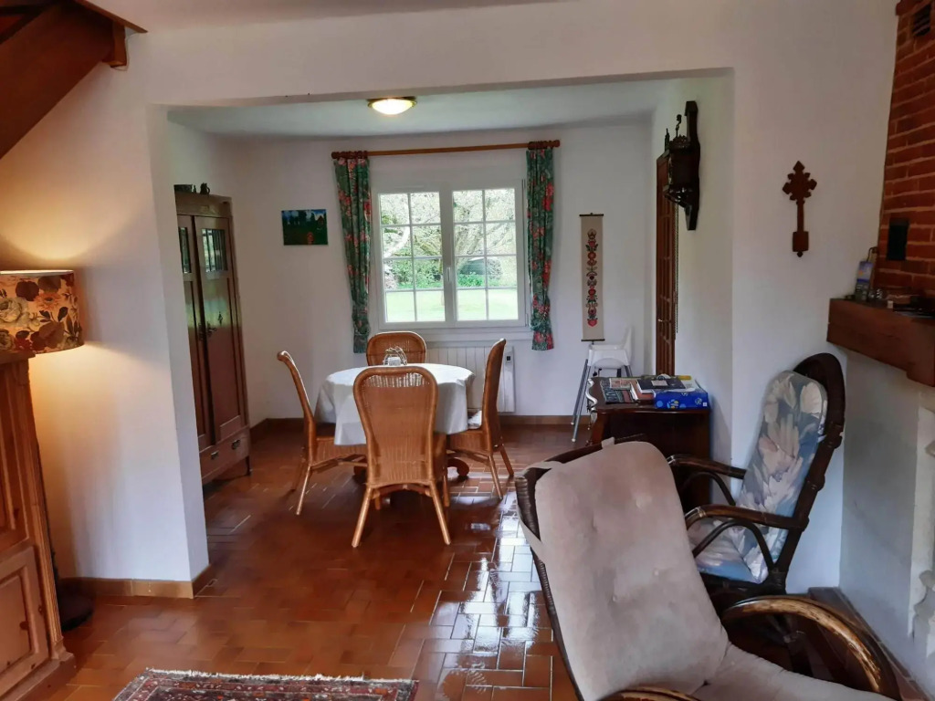 Serene Holiday Home in Saint Pierre le Vieux with Garden