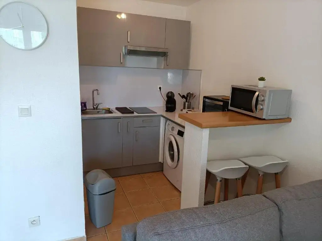 Appartement Résidence Privé avec PARKING WIFI CLIM PISCINE
