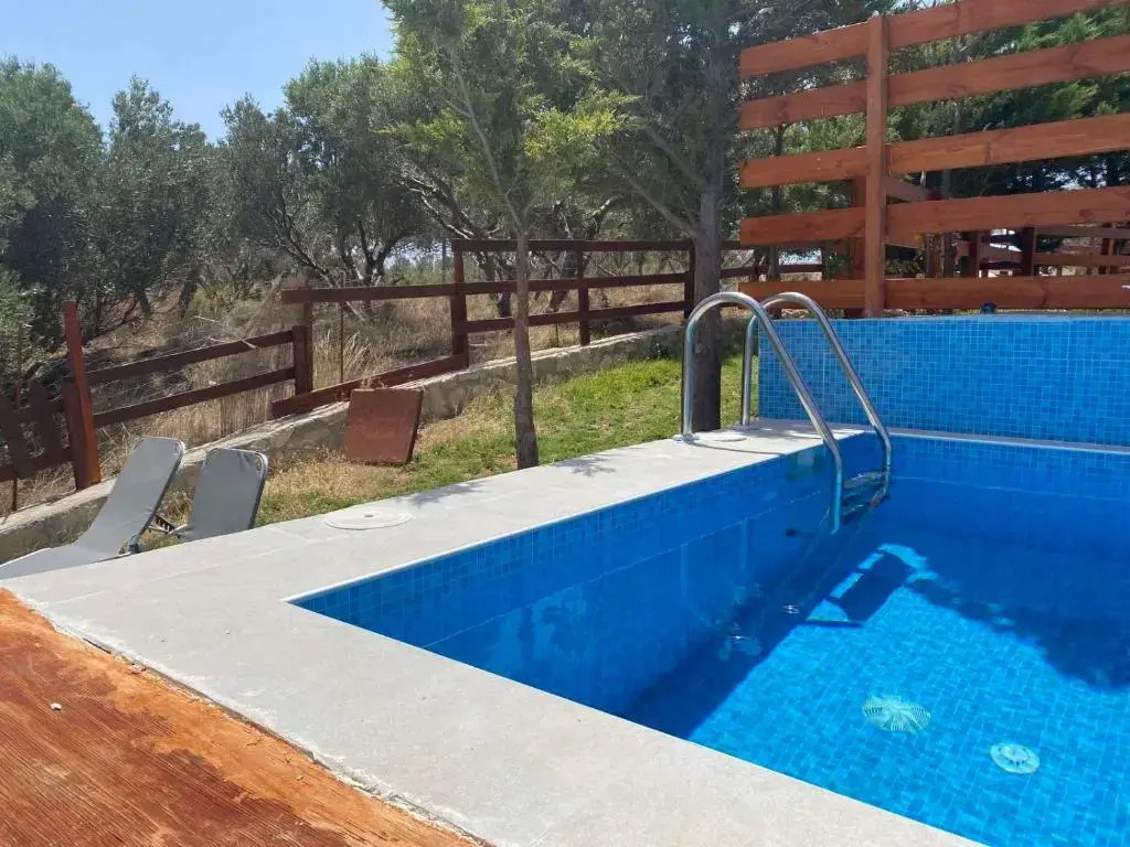Villa Evenos of 3 bedrooms - Irida Country House of 2 bedrooms with private pools