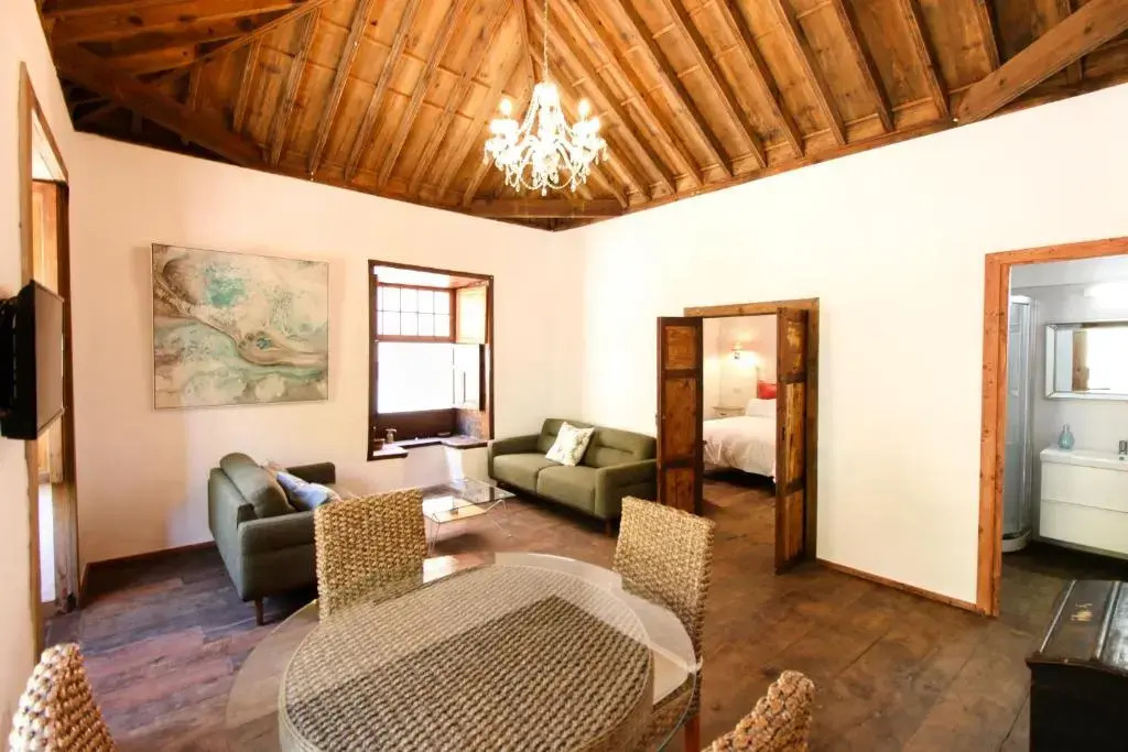 Casa 1820 by Rural La Palma