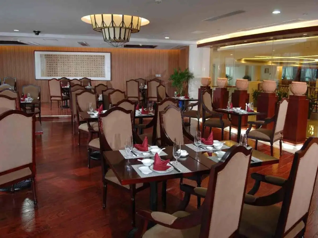 Jiarun Gloria Grand Hotel Jiuhuashan