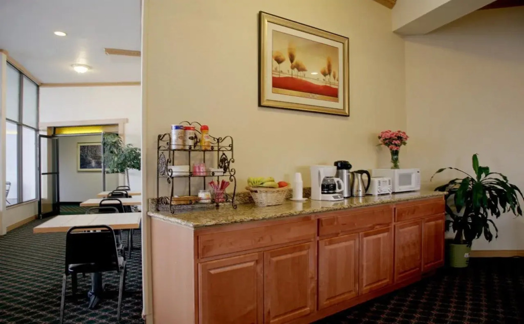 Americas Best Value Inn Longmont