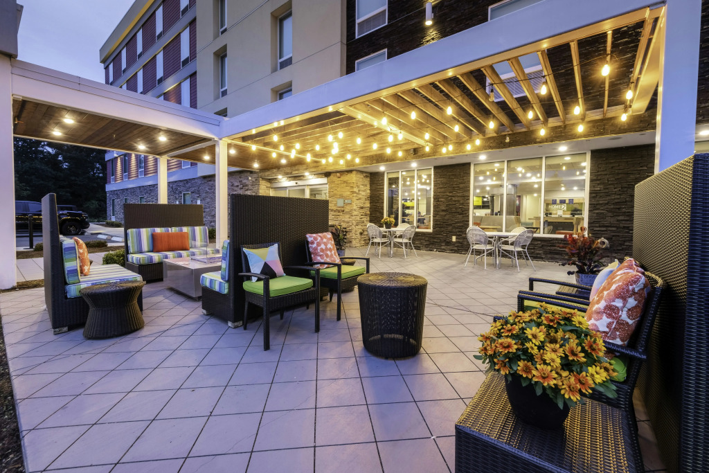 Home2Suites by Hilton Dupont, WA