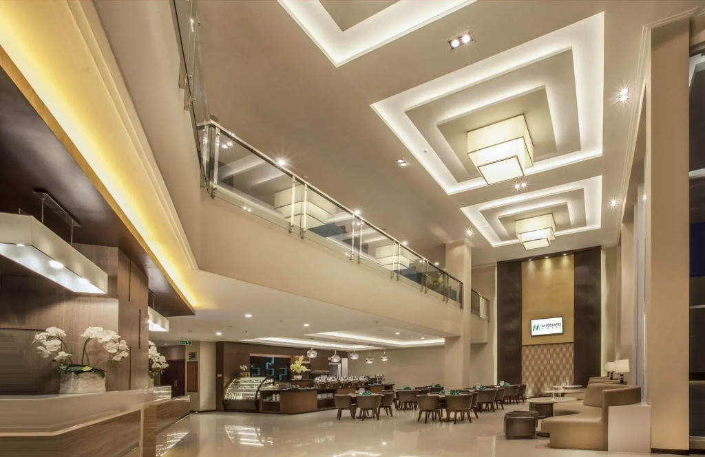 M Premiere Hotel