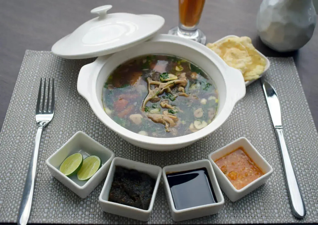 GRAMM HOTEL by Ambarrukmo Yogyakarta