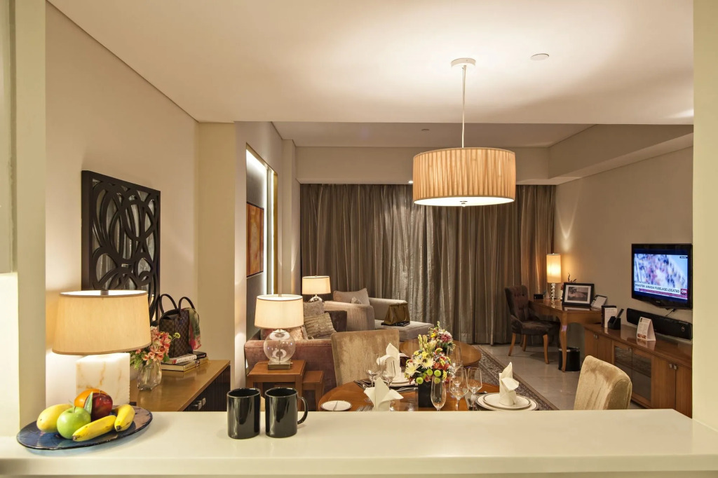 Joy Nostalg Hotel and Suites Manila Managed by The Ascott Limited
