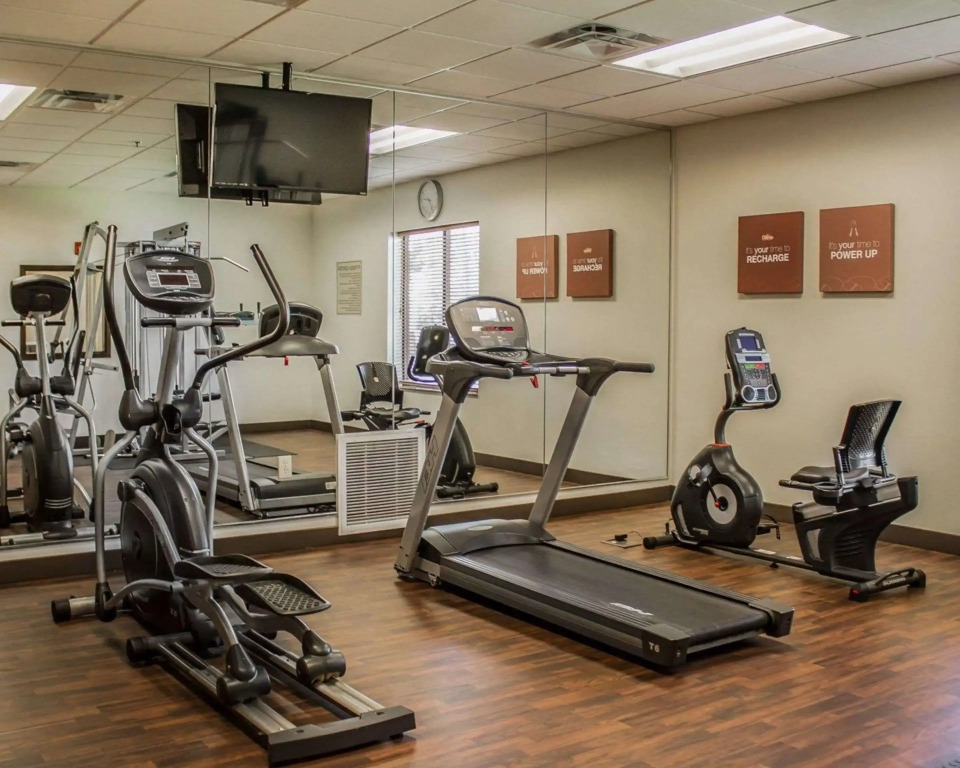 Comfort Suites Columbus East Broad