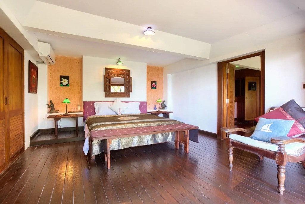Villa Thai Teak