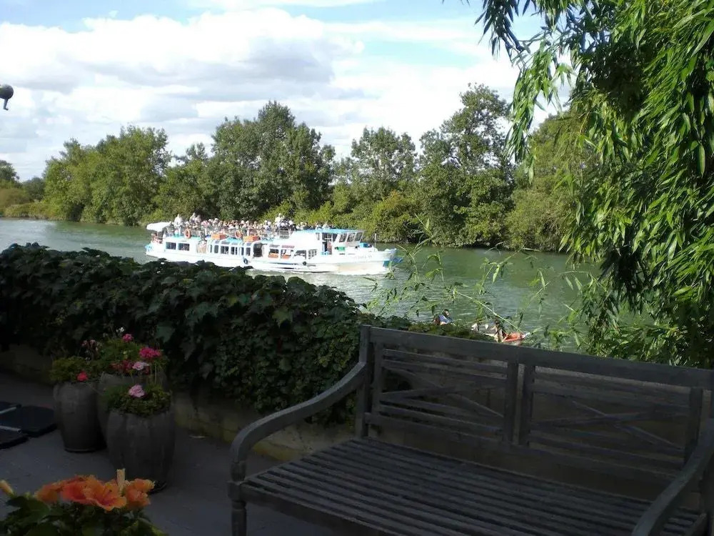 Les Armateurs