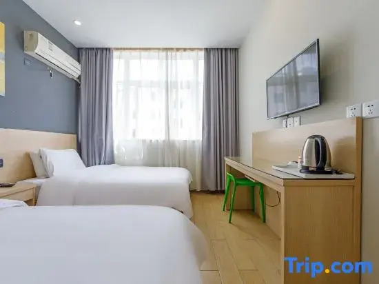 Yunji Hotel