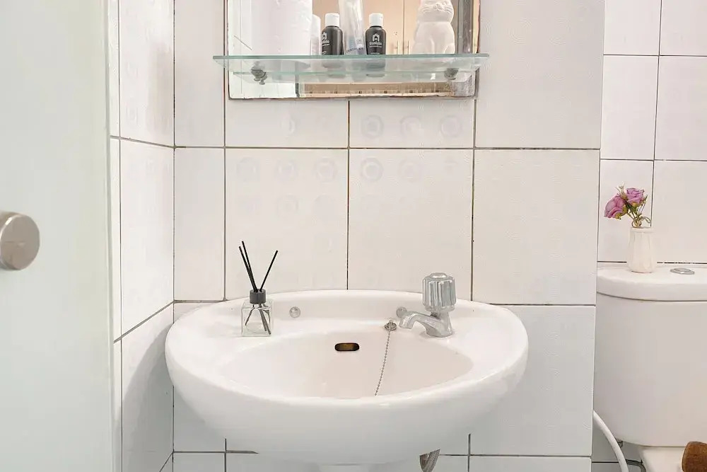 Cozy And Enjoy Living Studio Kebagusan City Apartment