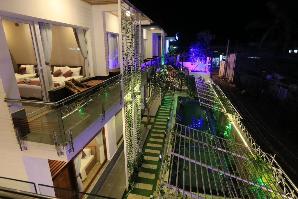 Hotel Blue Dragon
