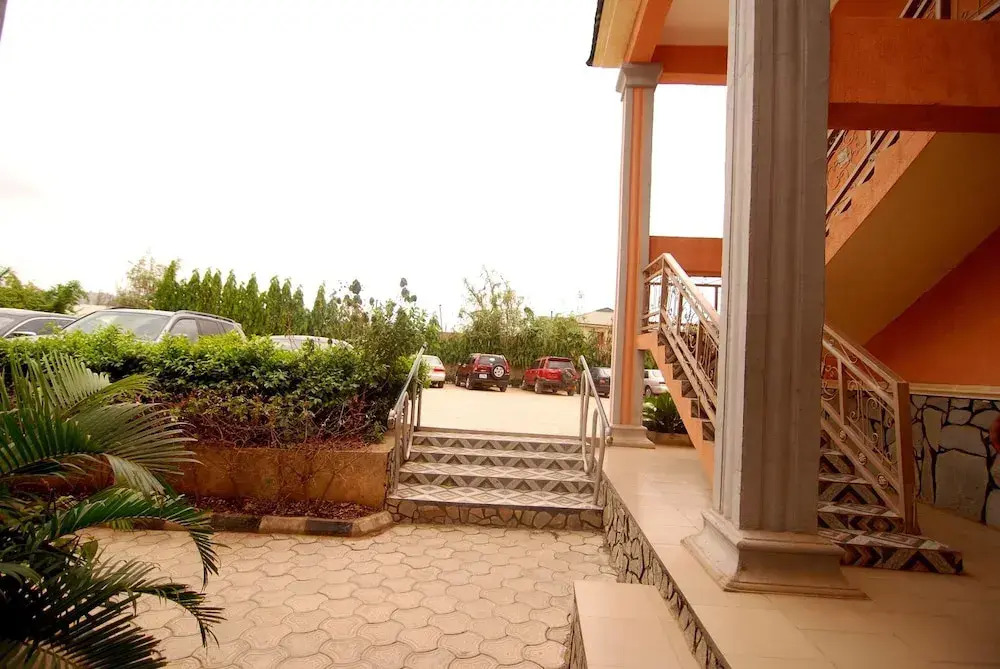 Juvacy Luxury Hotel 2