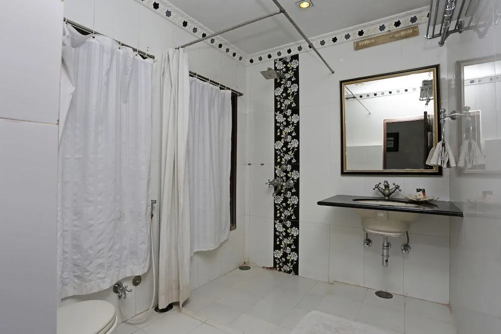Hotel Inder Prakash