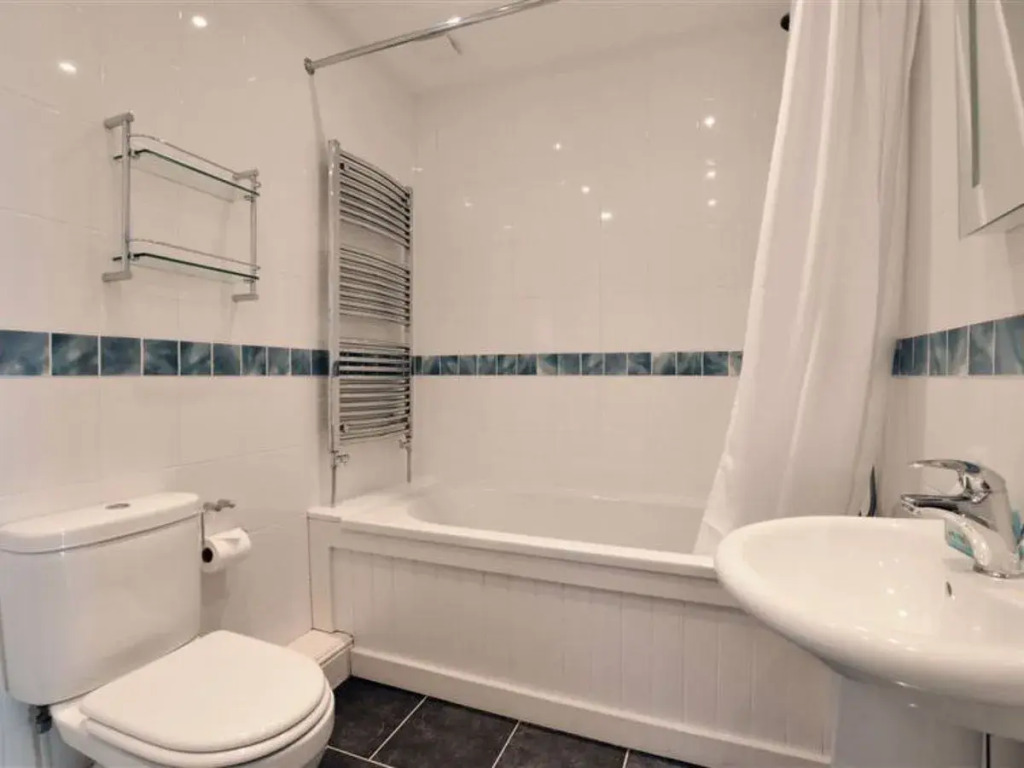 Apartment Portuan Pomaia 39085