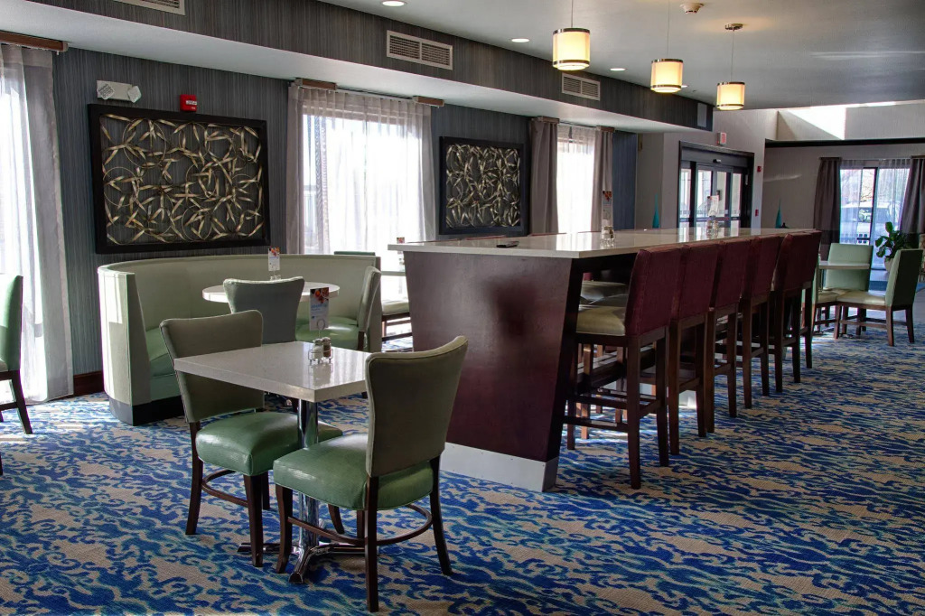 Holiday Inn Express Sidney by IHG