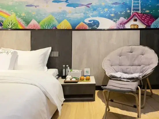 Lingyun Five Seasons Hotel