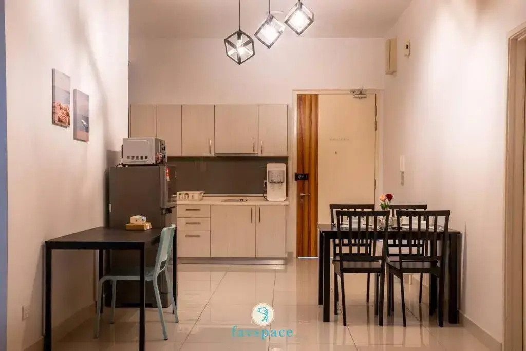 Lovely 4-bedroom condo with pool for 6 pax - Cheras