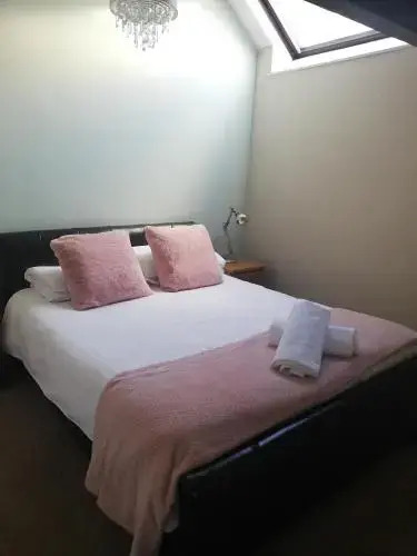 Newton House Apartment